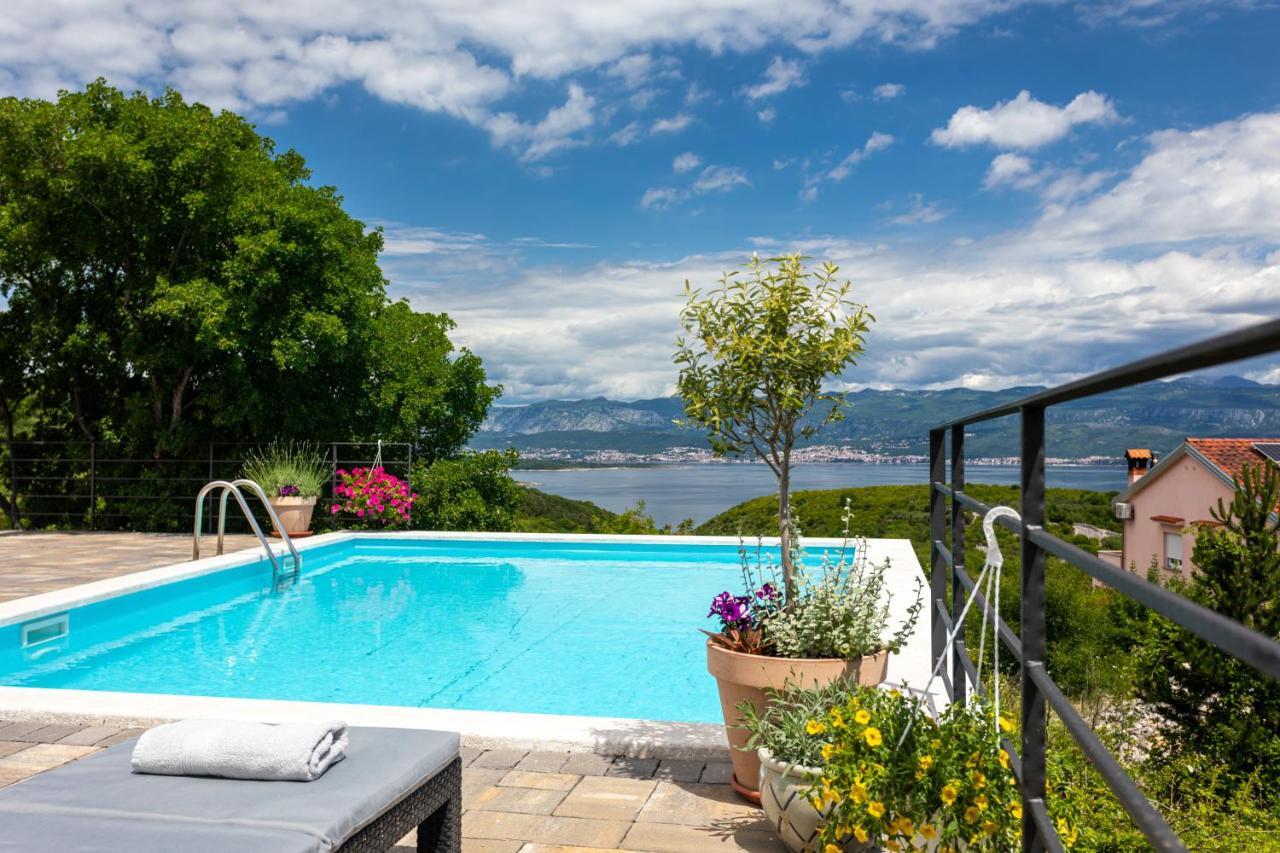 Apartment Magas Vrbnik Exterior photo