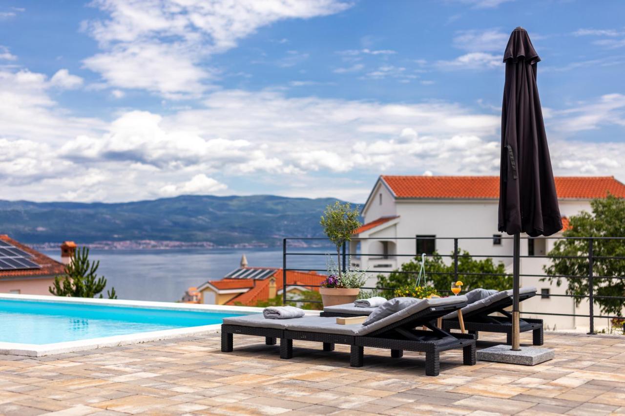 Apartment Magas Vrbnik Exterior photo