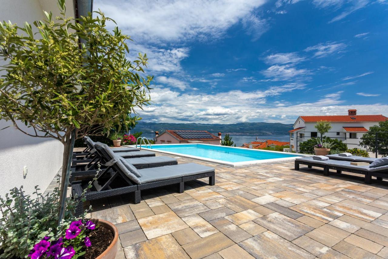 Apartment Magas Vrbnik Exterior photo