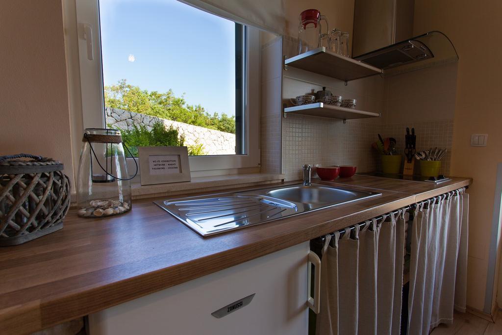 Apartment Magas Vrbnik Exterior photo