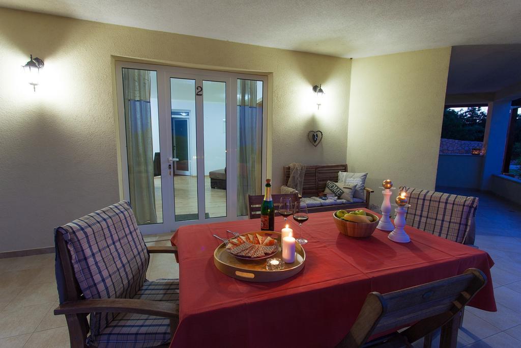 Apartment Magas Vrbnik Exterior photo